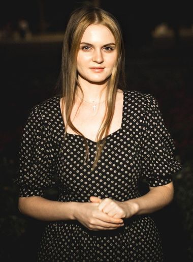 Julia Love