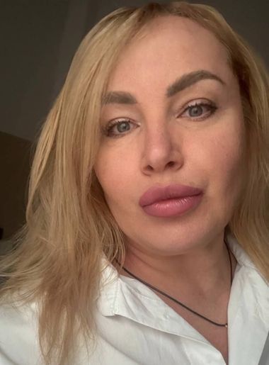 WiseBlond